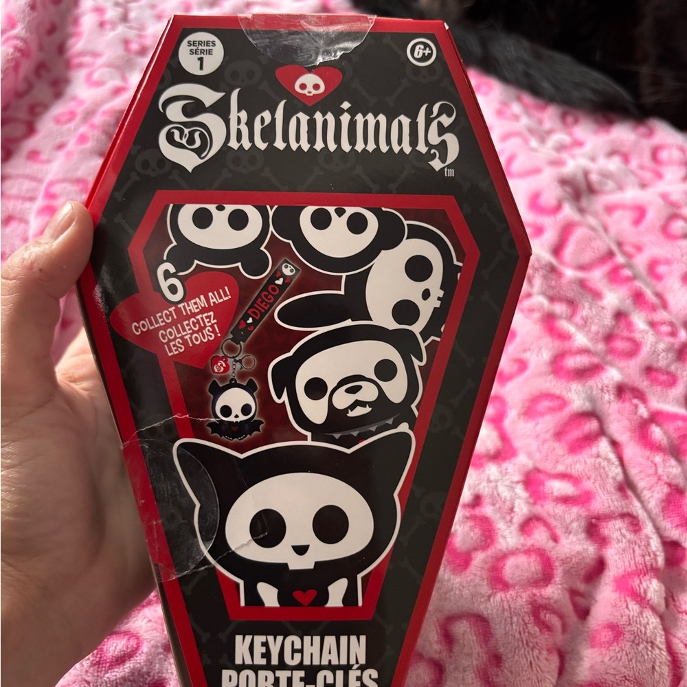 Skelanimals  Rubber Blind Box Key Chain